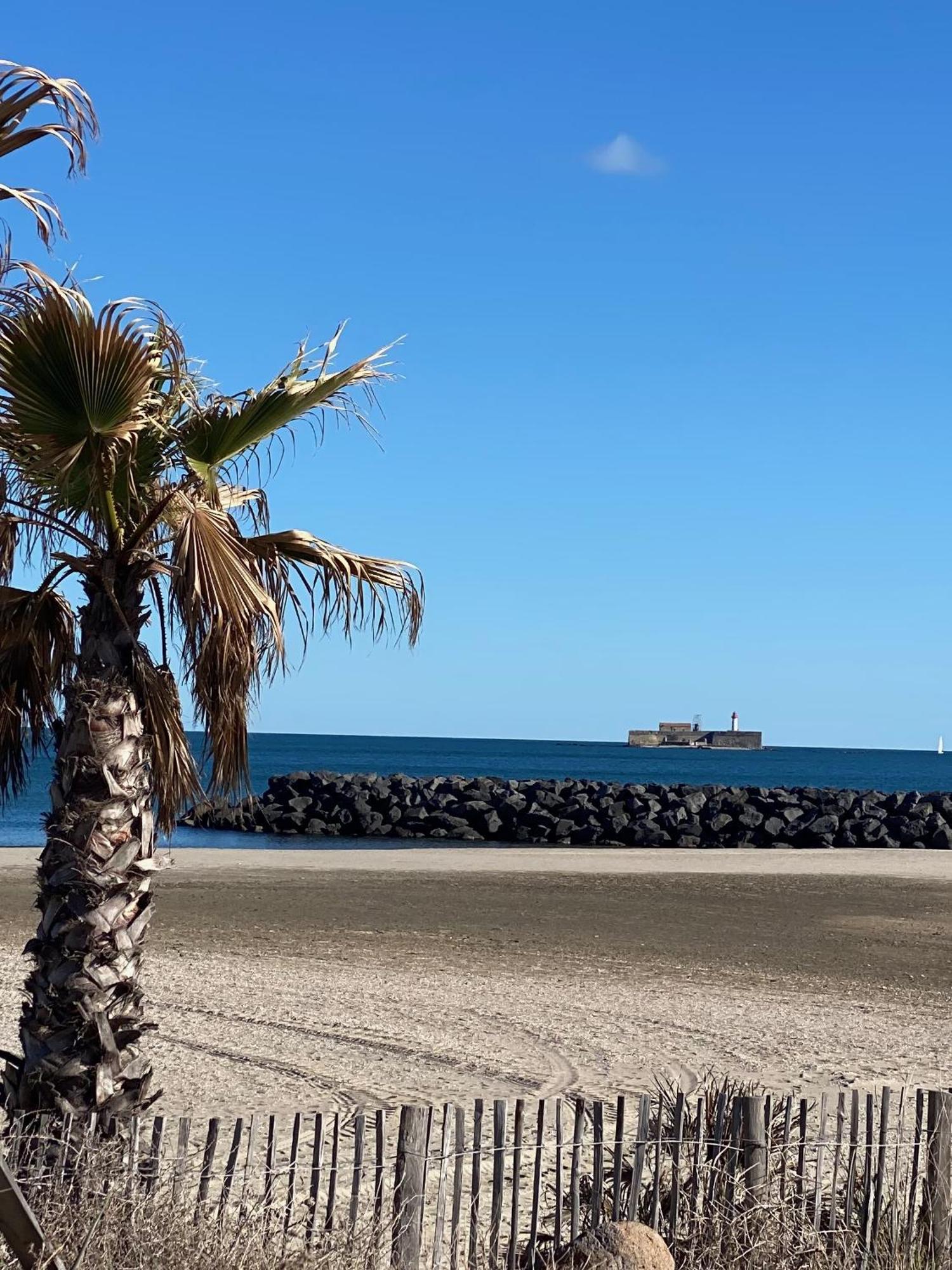 Appart - T3 - 6 Personnes – Golf Cap D’Agde Buitenkant foto